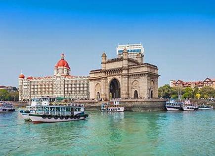Mumbai’s Taj Hotel receives bomb threat call from Pakistan, security tightened
