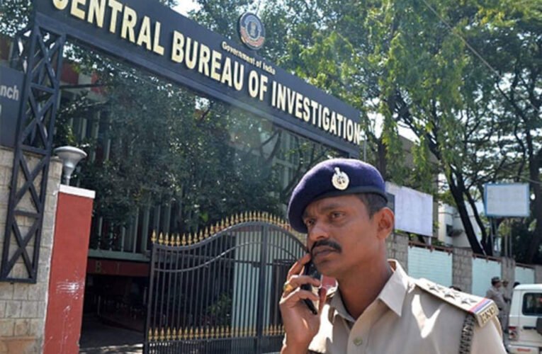CBI conducts Search at six locations and lodges FIR against Vimal oil directors for alleged fraud of 678 crores.